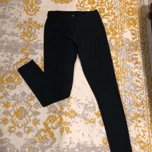 Black yogalicious pants